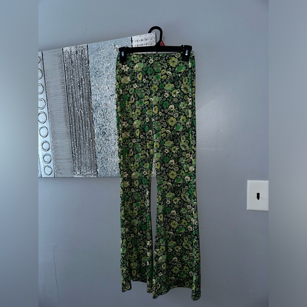 Zara wide leg floral leggings